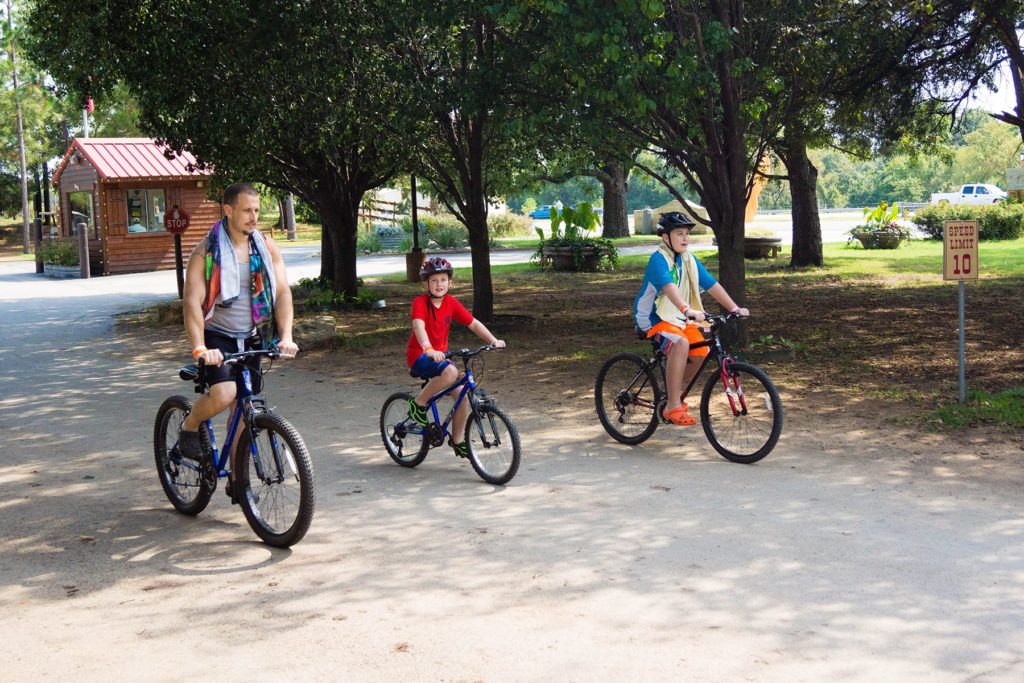 family riding bikes