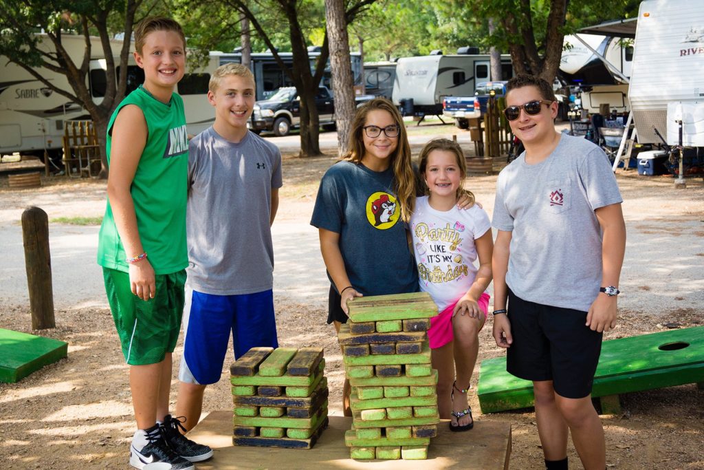 family playing jenga