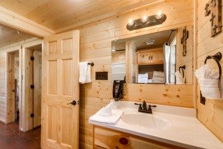 2 bedroom cabin